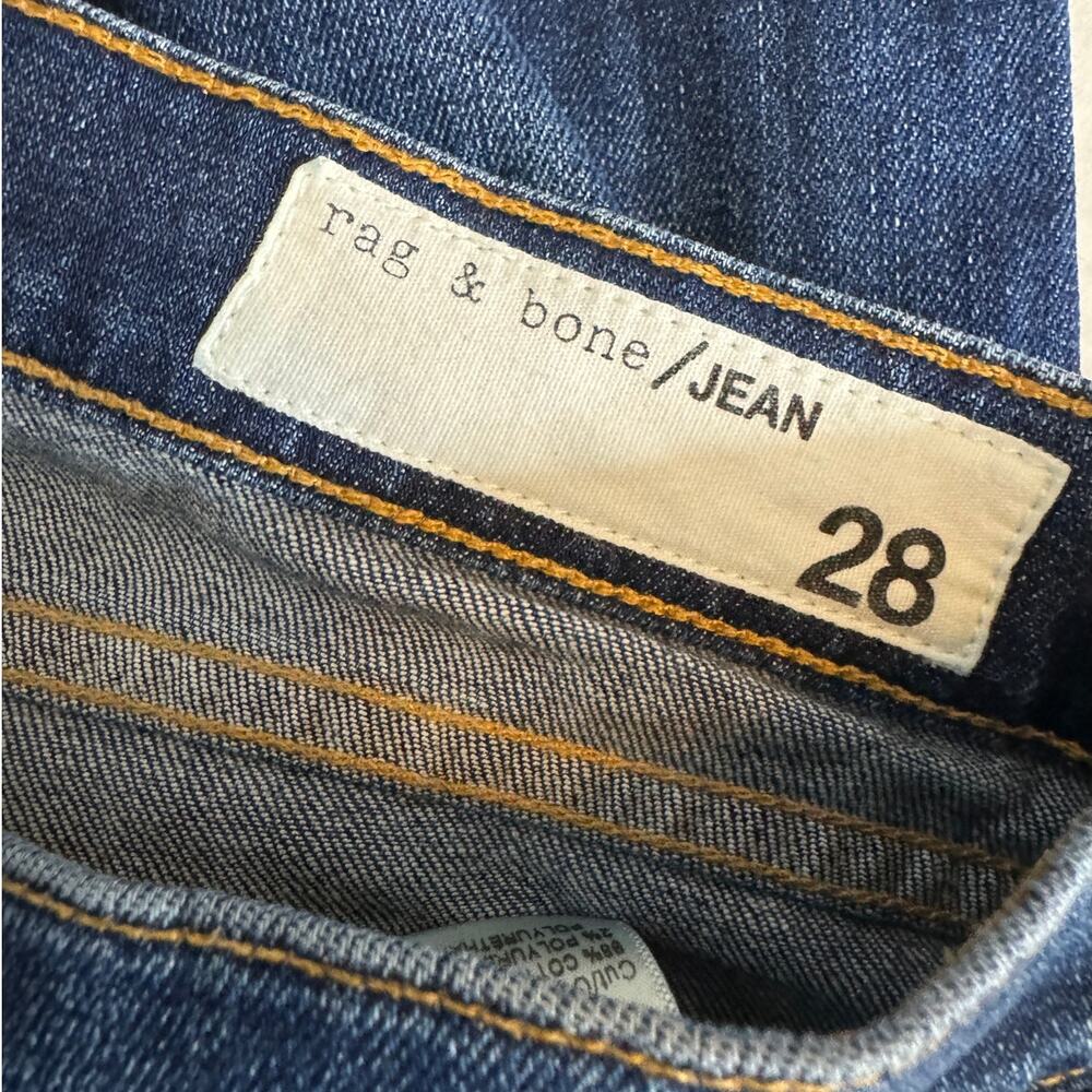 Rag & Bone Women's 28 Dre Boyfriend Jeans in Canyon Distressed Blue - Picture 6 of 12